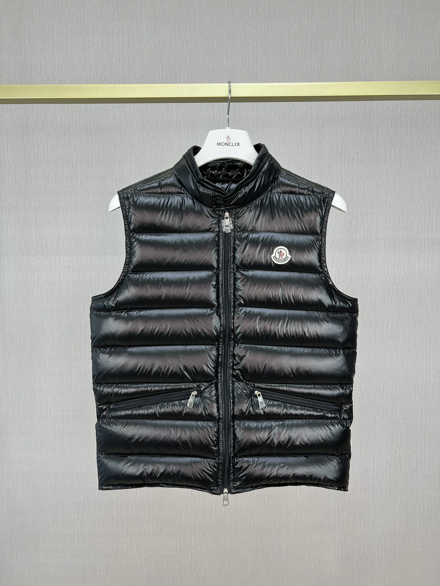 wg.luxury- 7o9385r monc1er puffer vest oversized item:D-F365I0709